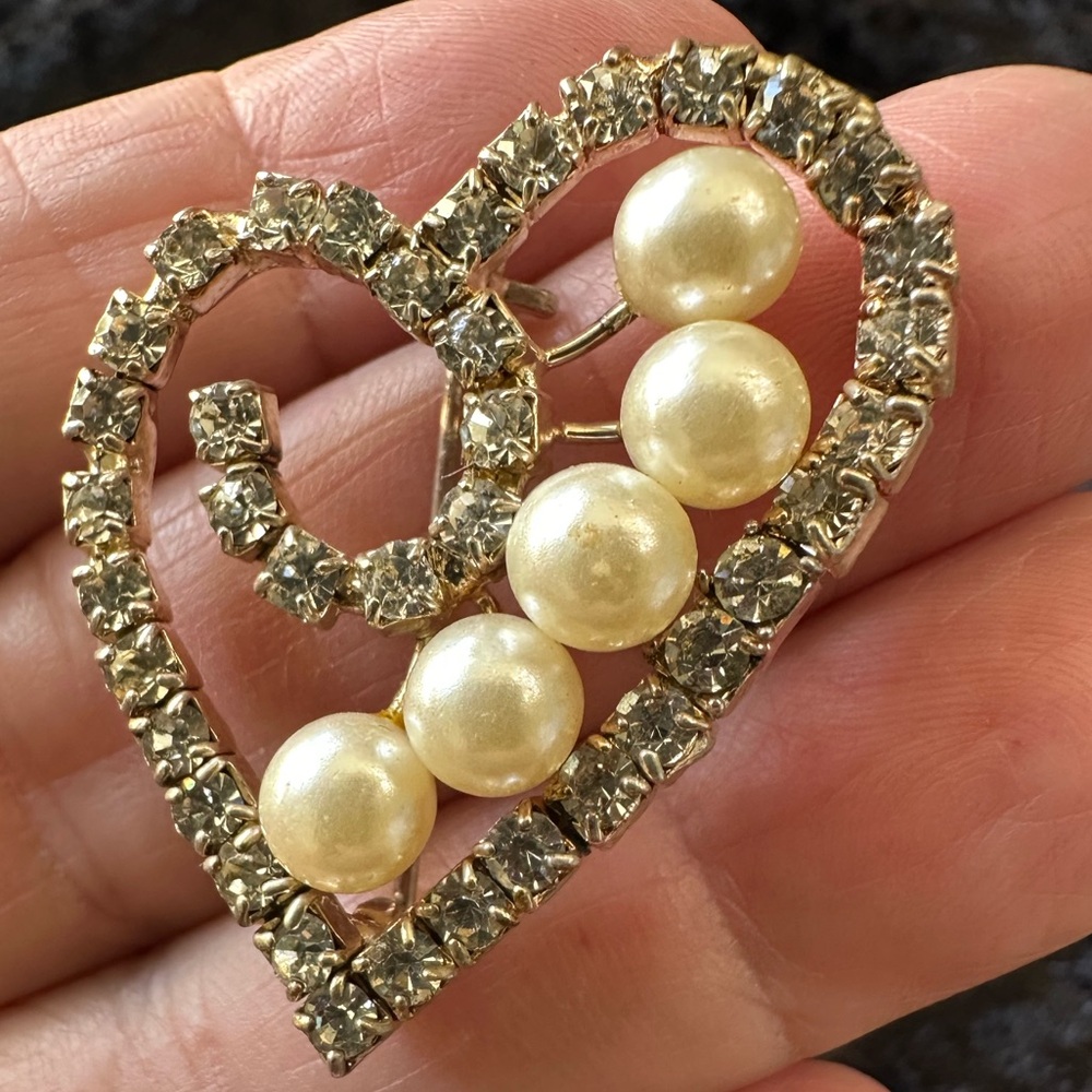 Brooch - Rhinestone and Faux Pearl Brooch